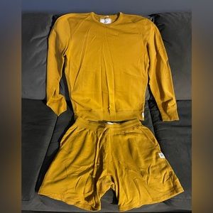 Reigning Champ Terry set